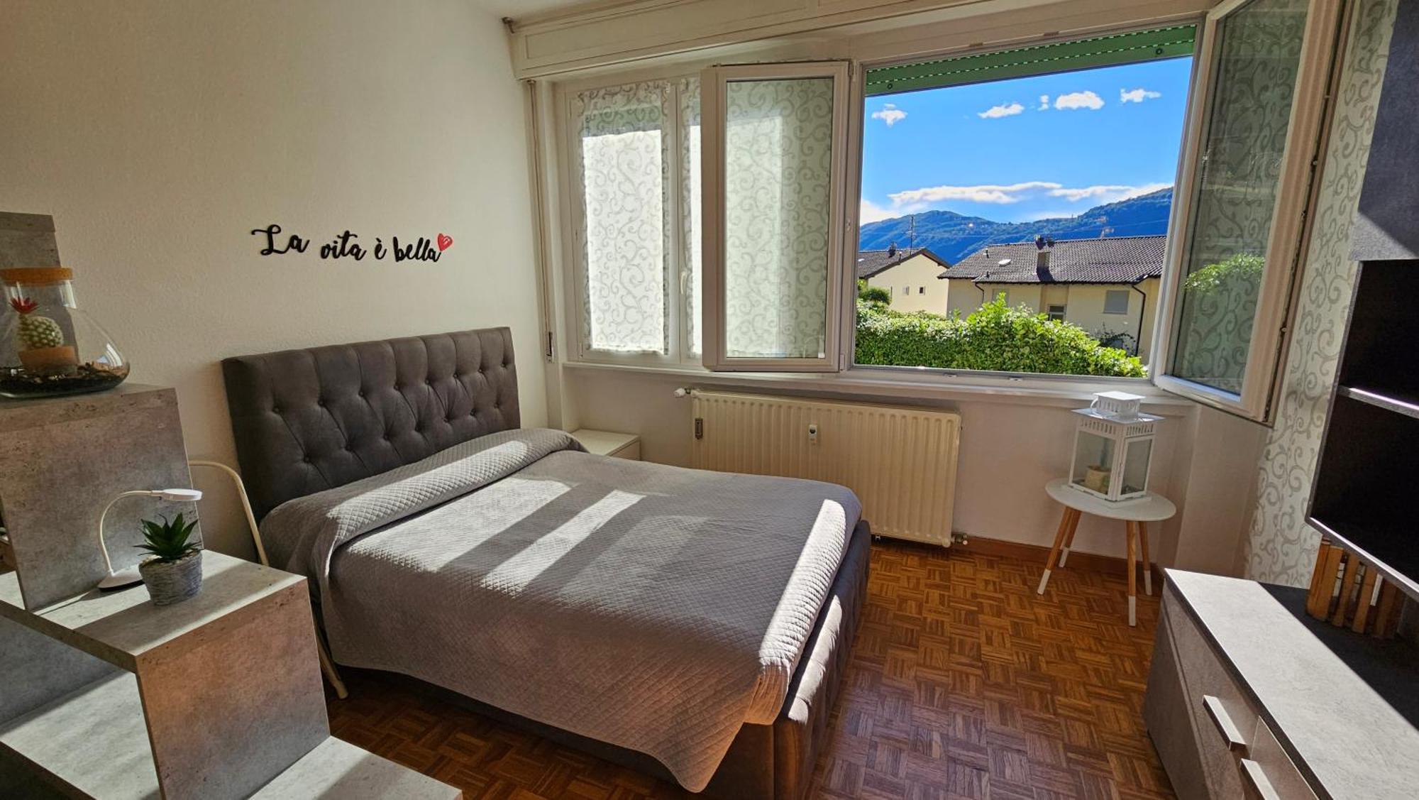 Apartamento Dana'S House Campione dʼItalia Exterior foto